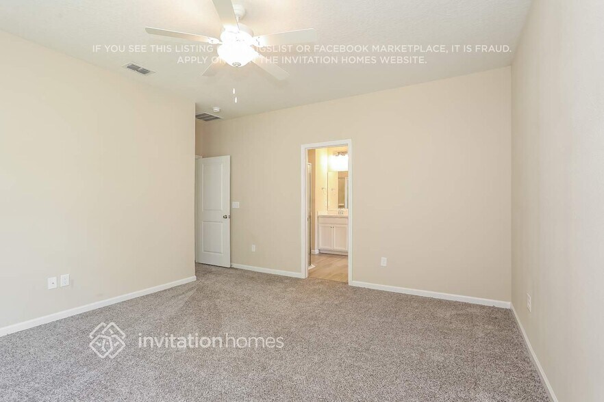 Building Photo - 11304 Oyster Creek Rd