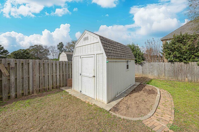 Building Photo - 27142 Gramercy Ln