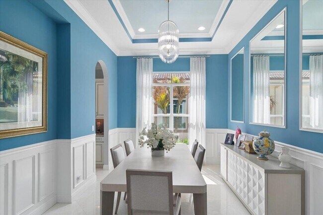 Building Photo - 17120 SW Ambrose Way