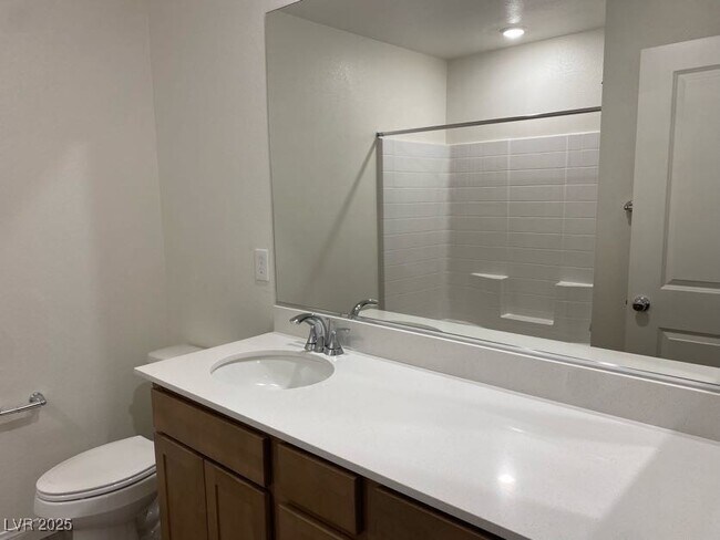 Building Photo - 2757 Abrantes Pl