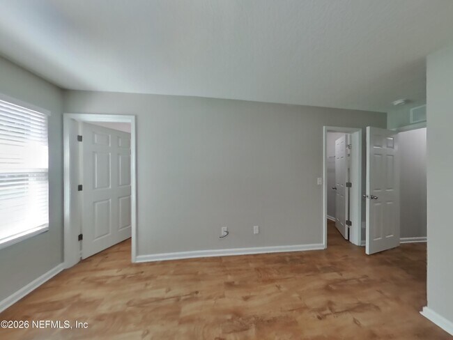 Building Photo - 4480 Glendas Meadow Dr