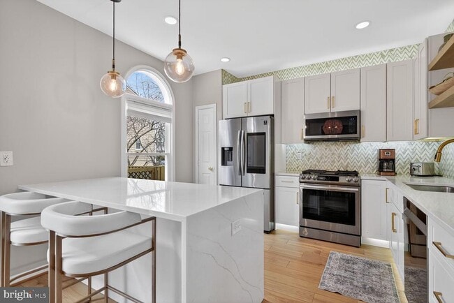 Building Photo - 8713 Wadebrook Terrace