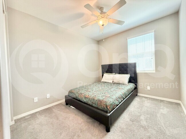 Building Photo - 3959 E Perkinsville St