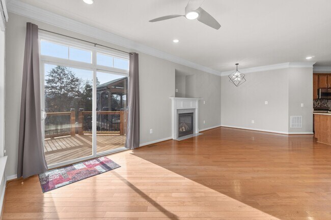 Building Photo - 23460 Twin Falls Ter