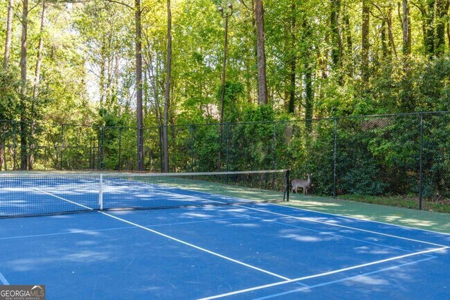 Building Photo - 3005 Seven Pines Ln