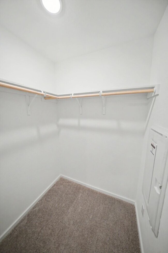 Building Photo - Gorgeous Open-Concept Home Near Randolph AFB - Realtor Commission: $500