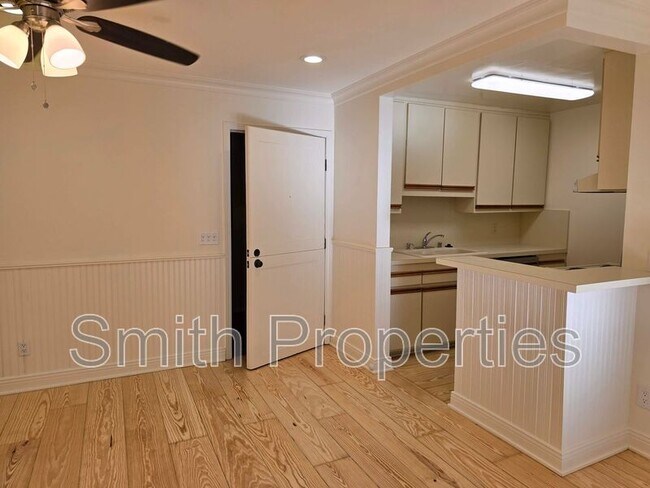 Building Photo - 3604 W Estates Ln