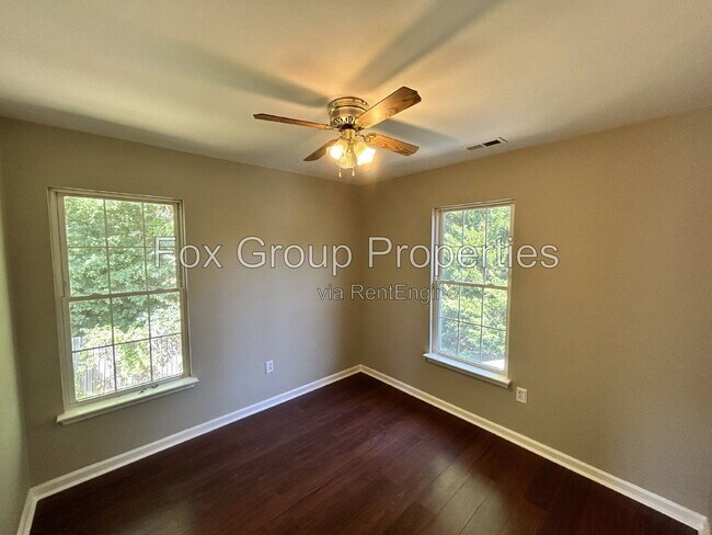 Building Photo - 1547 Cambridge Heights Pl NW