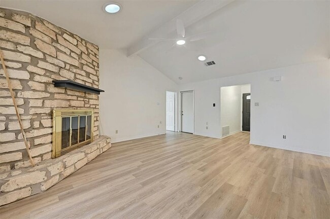 Building Photo - 3910 Tamil St