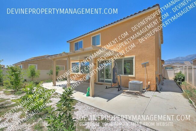 Building Photo - 1387 Alpine Ave