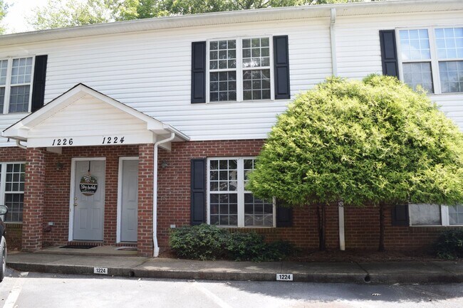 Primary Photo - $1,150 | 2BR/1.5BA End Unit Townhouse – Sp...
