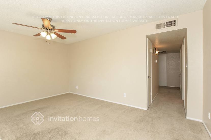 Building Photo - 1408 W Piute Ave