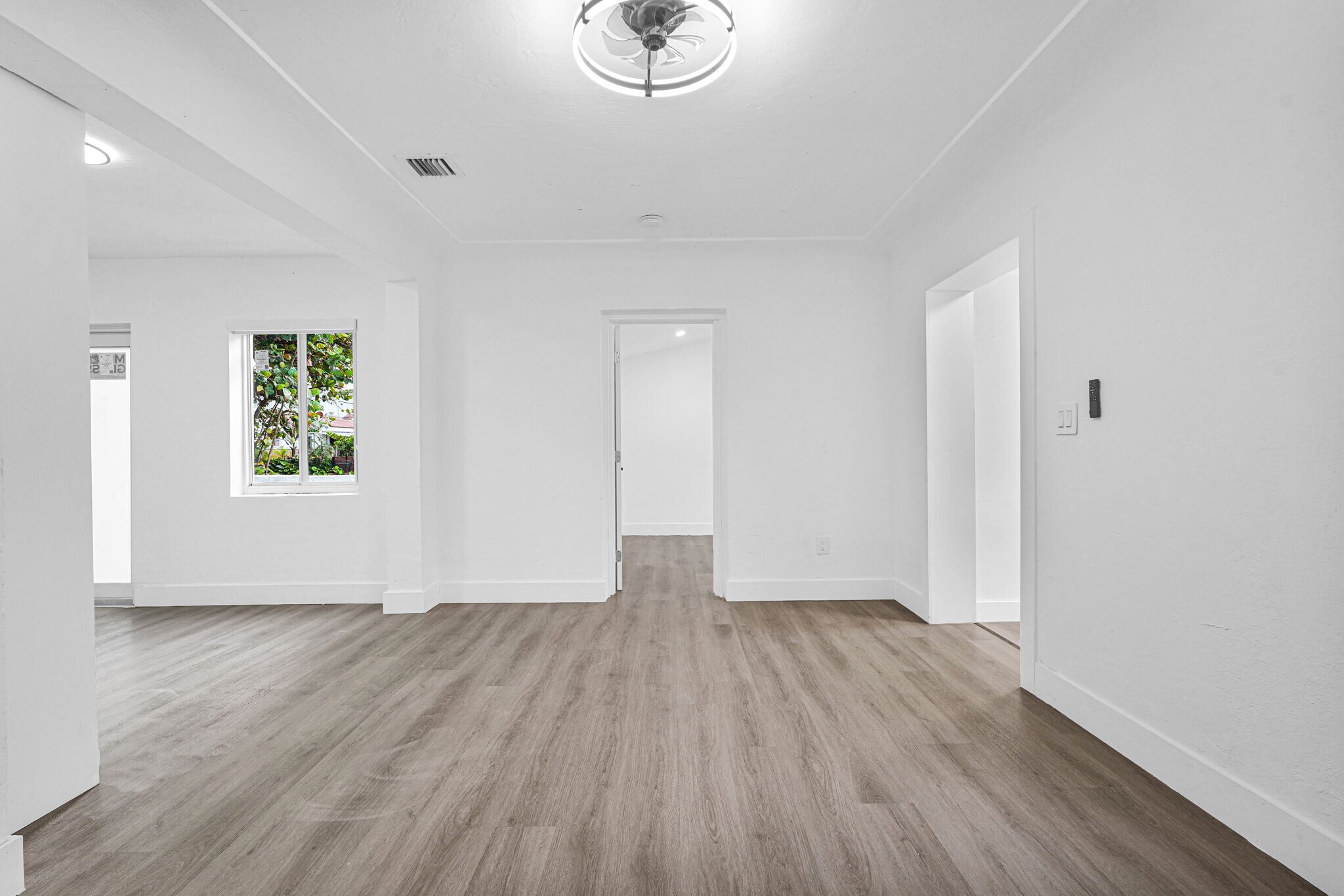 Building Photo - 250 NW 45th St