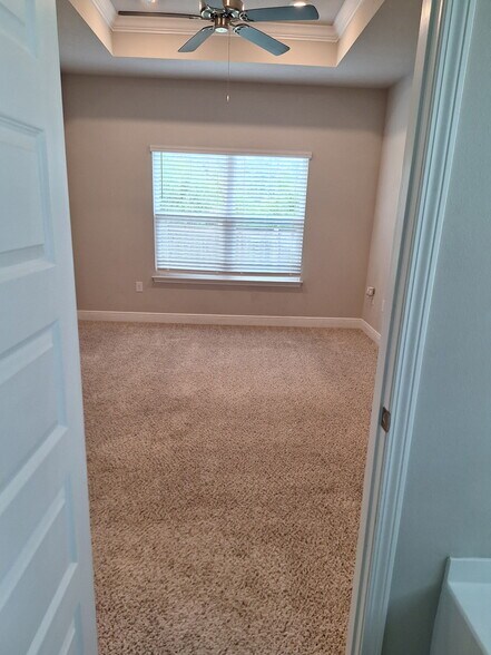 Master Bedroom - 256 Villa Bay Dr
