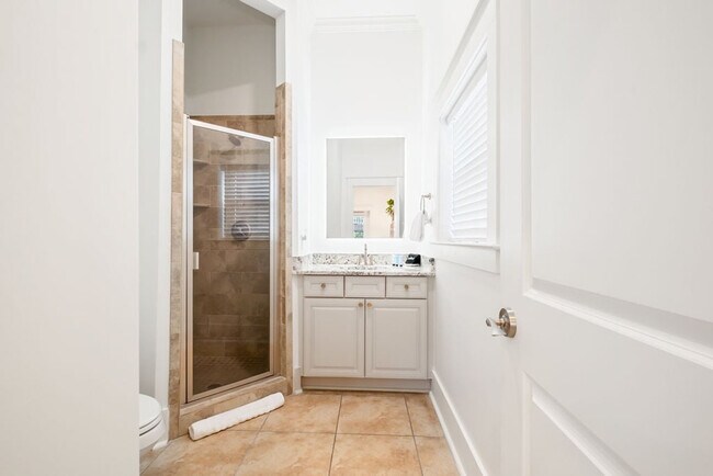 Building Photo - 22022 Front Beach Rd