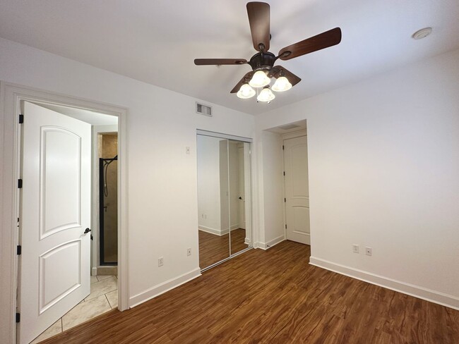 Building Photo - Jackson Square - 2 Bedroom, 2 Bathroom Condo