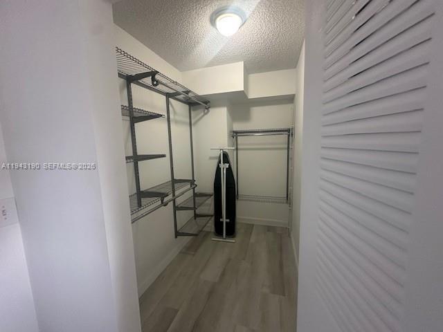 Building Photo - 520 SE 5 Ave