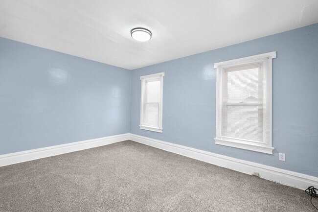 Building Photo - Stunning 2 bedroom home in Homestead available September 1!