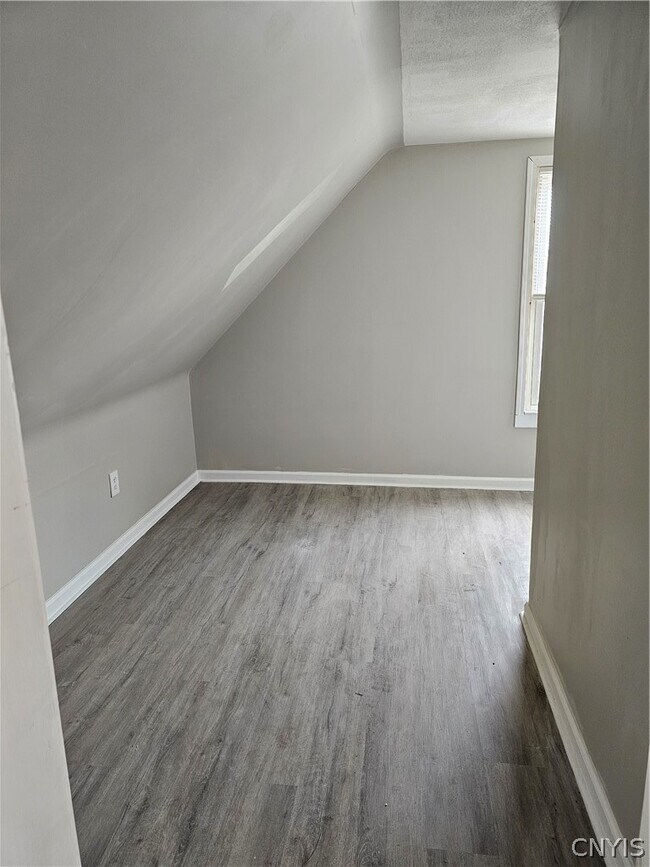 Building Photo - 111 Abell Ave