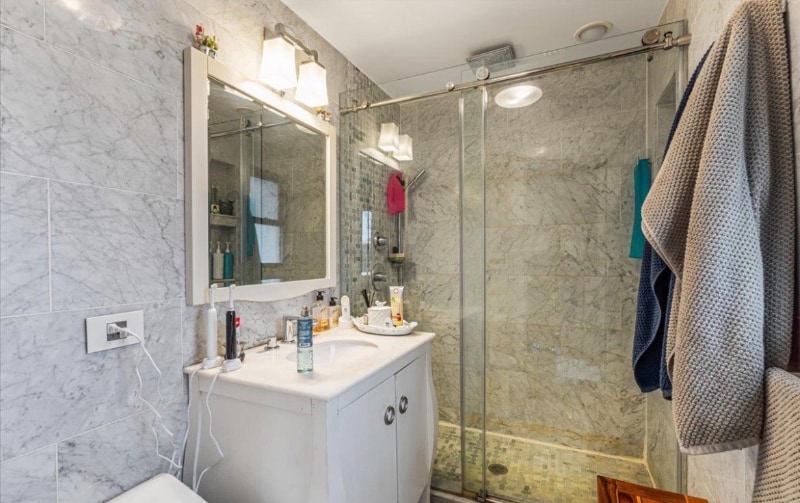 Building Photo - 68-48 Fleet St