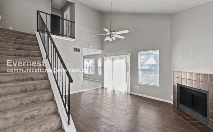 Building Photo - 15915 Rosebriar Dr