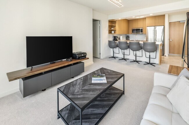 Building Photo - Sky Ala Moana #1701: Spacious Condo w/ Ocean Views