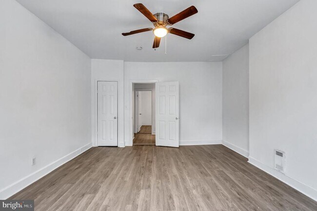 Building Photo - 3027 Walbrook Ave