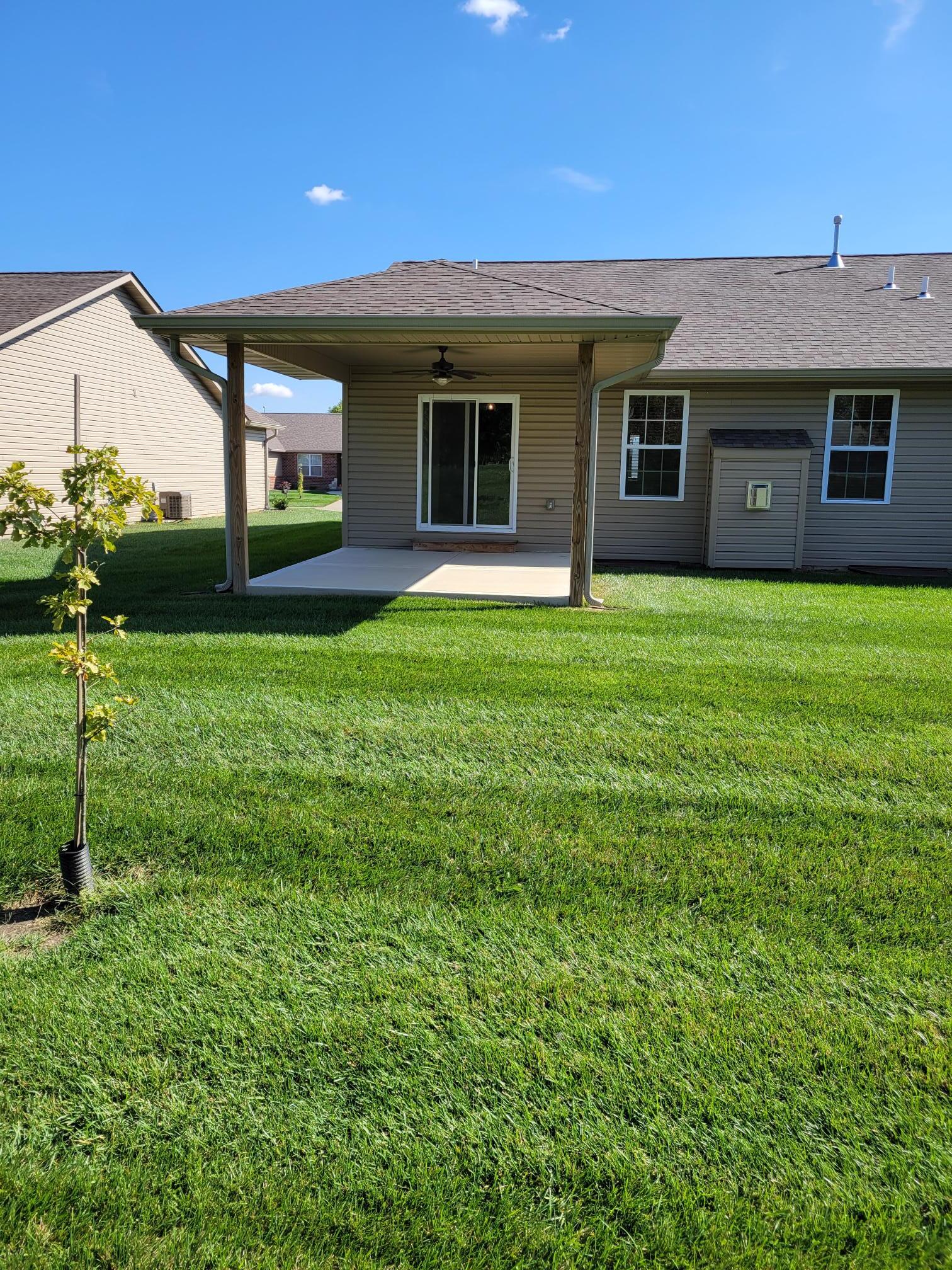 Building Photo - 5803 Executive Plaza Dr