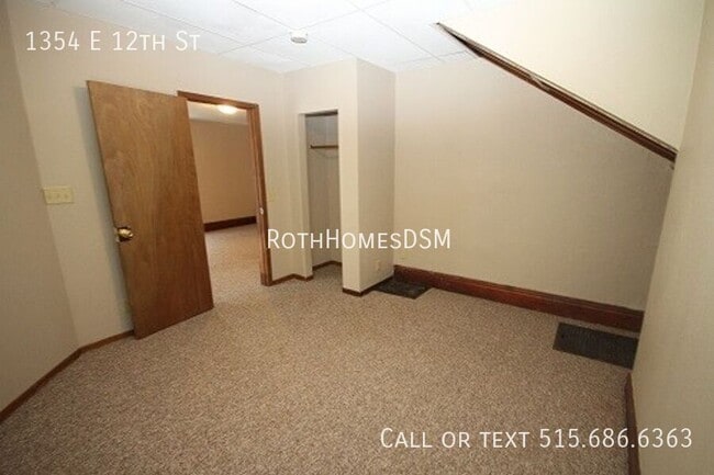 Building Photo - 1354 E 12th St