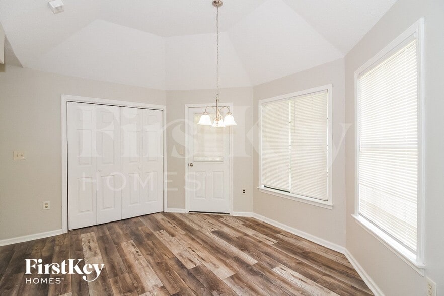 Building Photo - 7134 Markim Dr