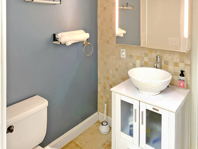 Bathroom. - 328 Garden St