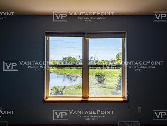 Building Photo - 515 Winding Waters Way