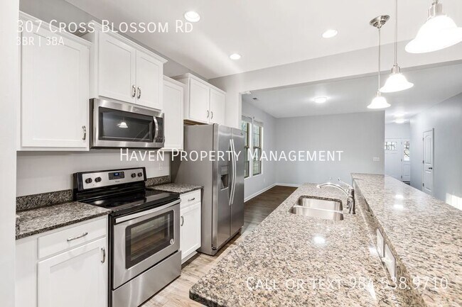 Building Photo - 307 Cross Blossom Rd