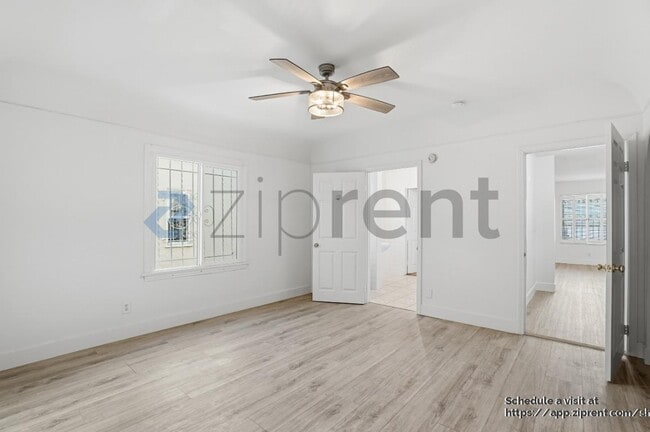 Building Photo - 1421 Stearns Dr