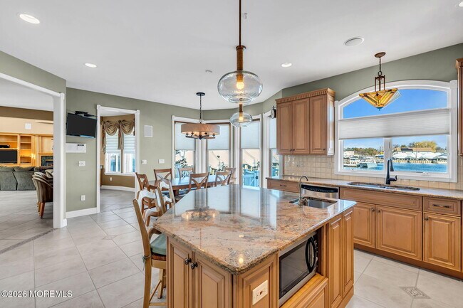 Building Photo - 3110 Windsor Ave