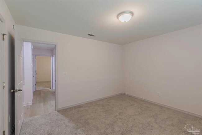 Building Photo - 7 Marine Dr