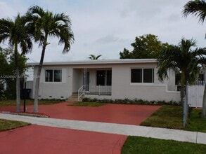 Building Photo - 3333 SW 89th Ave