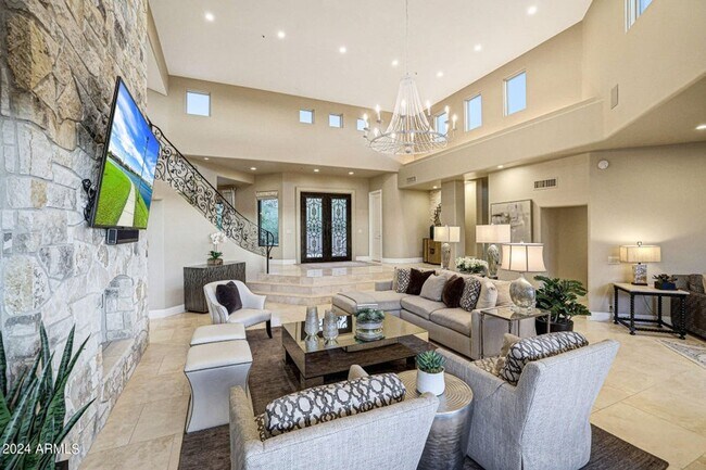Building Photo - Beautiful custom home with backyard Oasis!