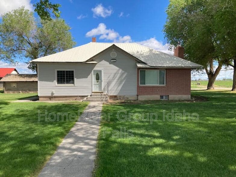 Building Photo - 510 N 15 W