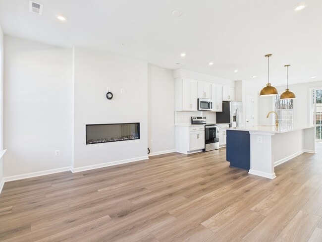 Building Photo - 13211 Garland Ln