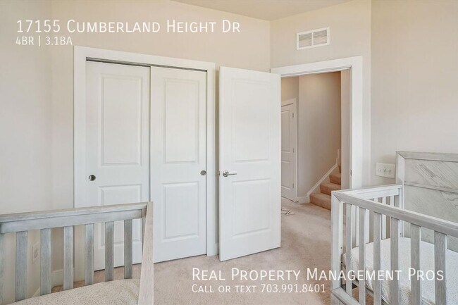 Building Photo - 17155 Cumberland Height Dr
