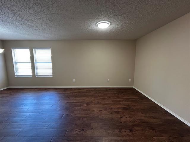 Building Photo - 5317 Los Altos Rd