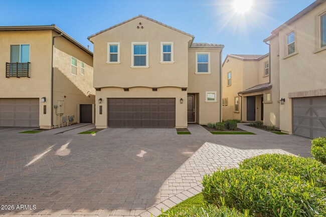 Building Photo - 3917 E Megan St