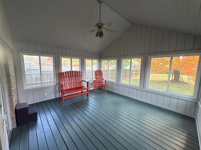 Building Photo - 9229 Westdrum Ct