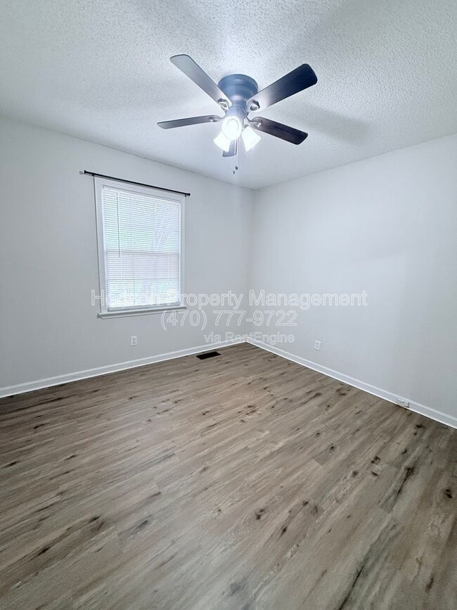 Building Photo - 4433 Sardis Dr
