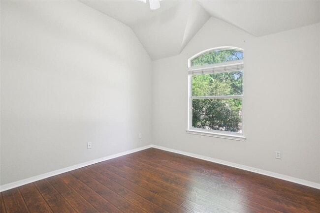 Building Photo - 10120 Treasure Island Dr