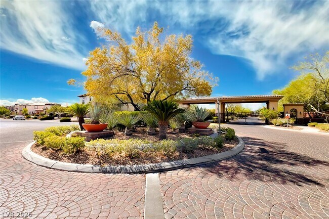 Building Photo - 9536 Bella Di Mora St