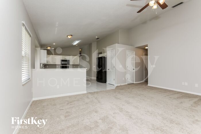 Building Photo - 1597 Crawford Dr