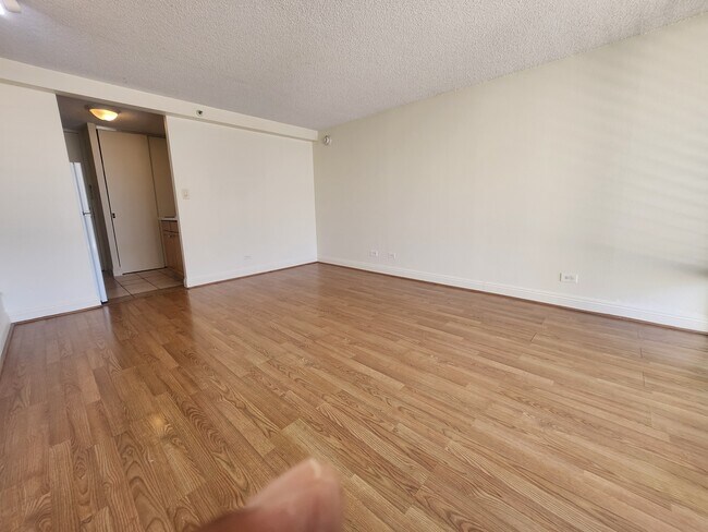Building Photo - 445 Seaside Ave