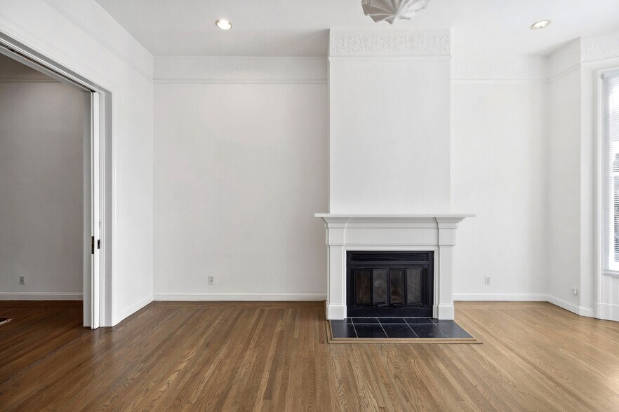 Building Photo - 1406 Post St